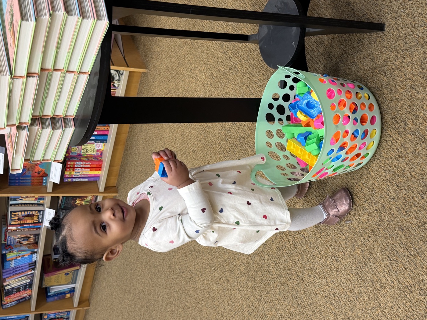 Spring exhibit play session