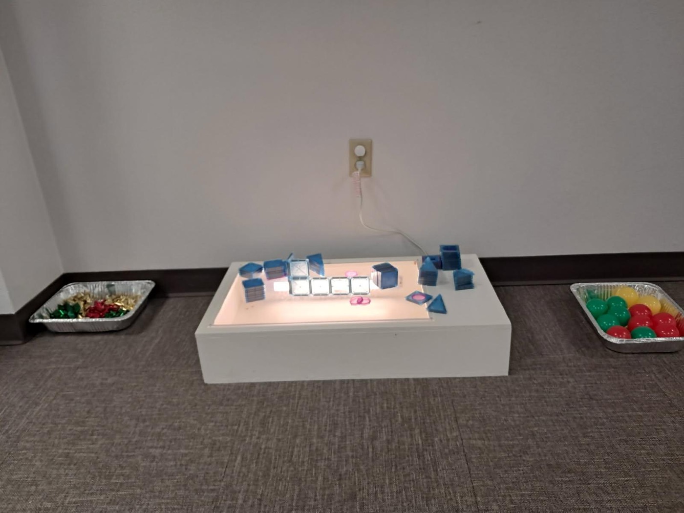 Winter exhibit activity moment